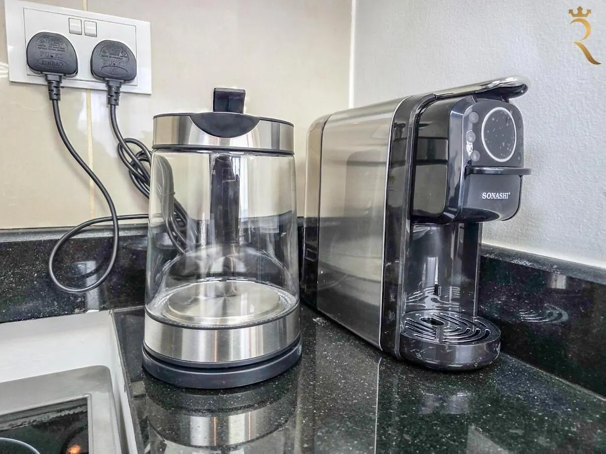 Modern Escape 1Br Home In Al Reef Downtown 阿布扎比